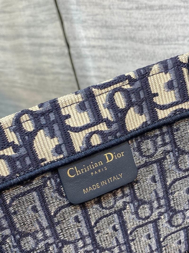 Christian Dior Shopping Bags